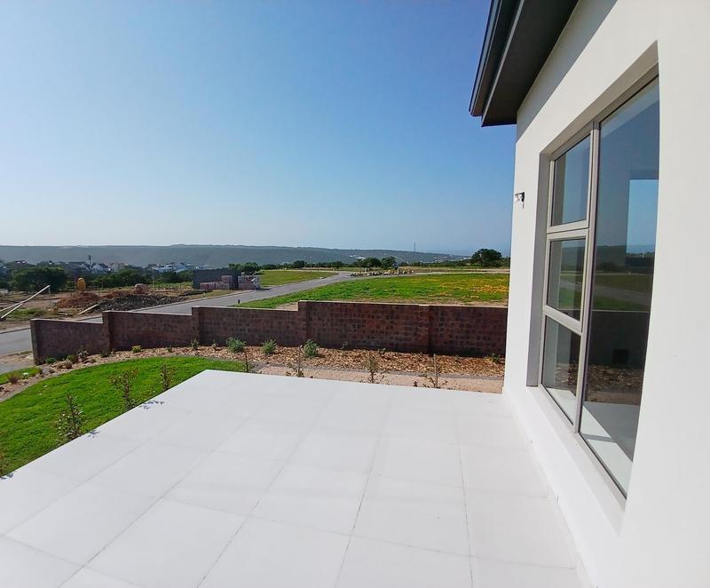 3 Bedroom Property for Sale in Stilbaai Wes Western Cape
